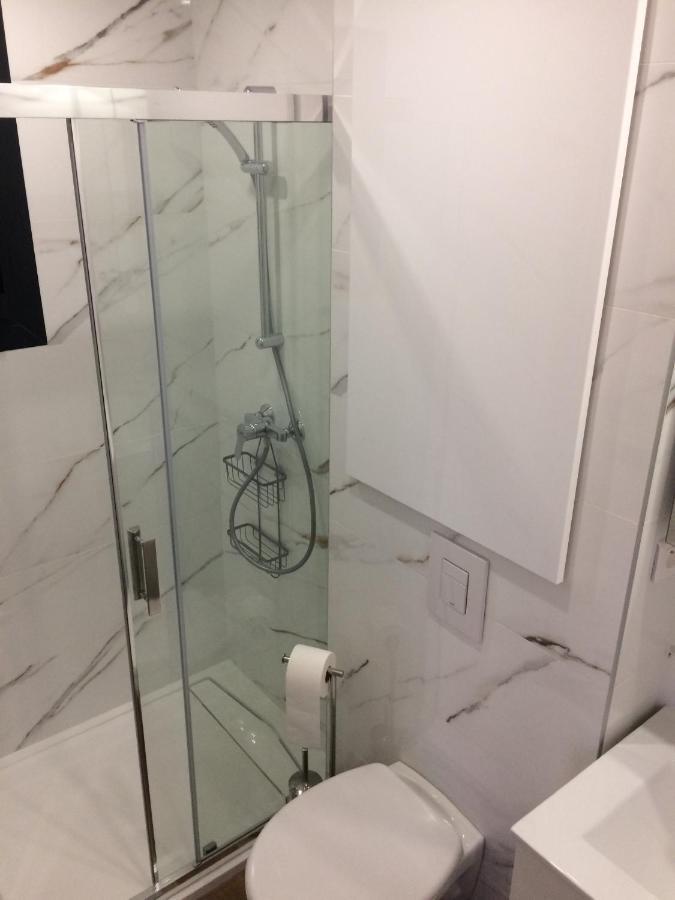 Appart 2 Pieces Independant Dans Villa Proche Centre Ville Au Calme Мандельё-ла-Напуль Экстерьер фото